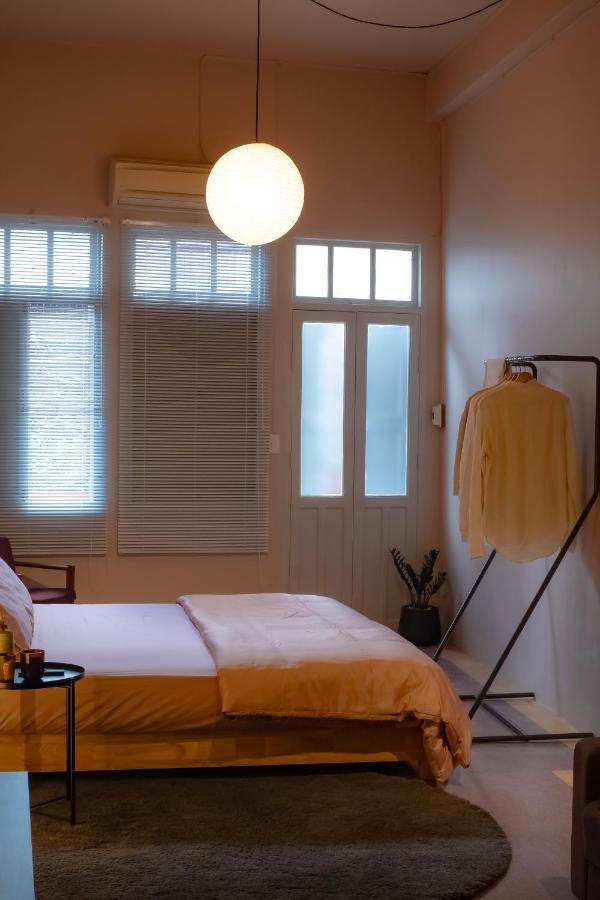 Cozy Room At The Coffee Store Charoenkrung 방콕 외부 사진